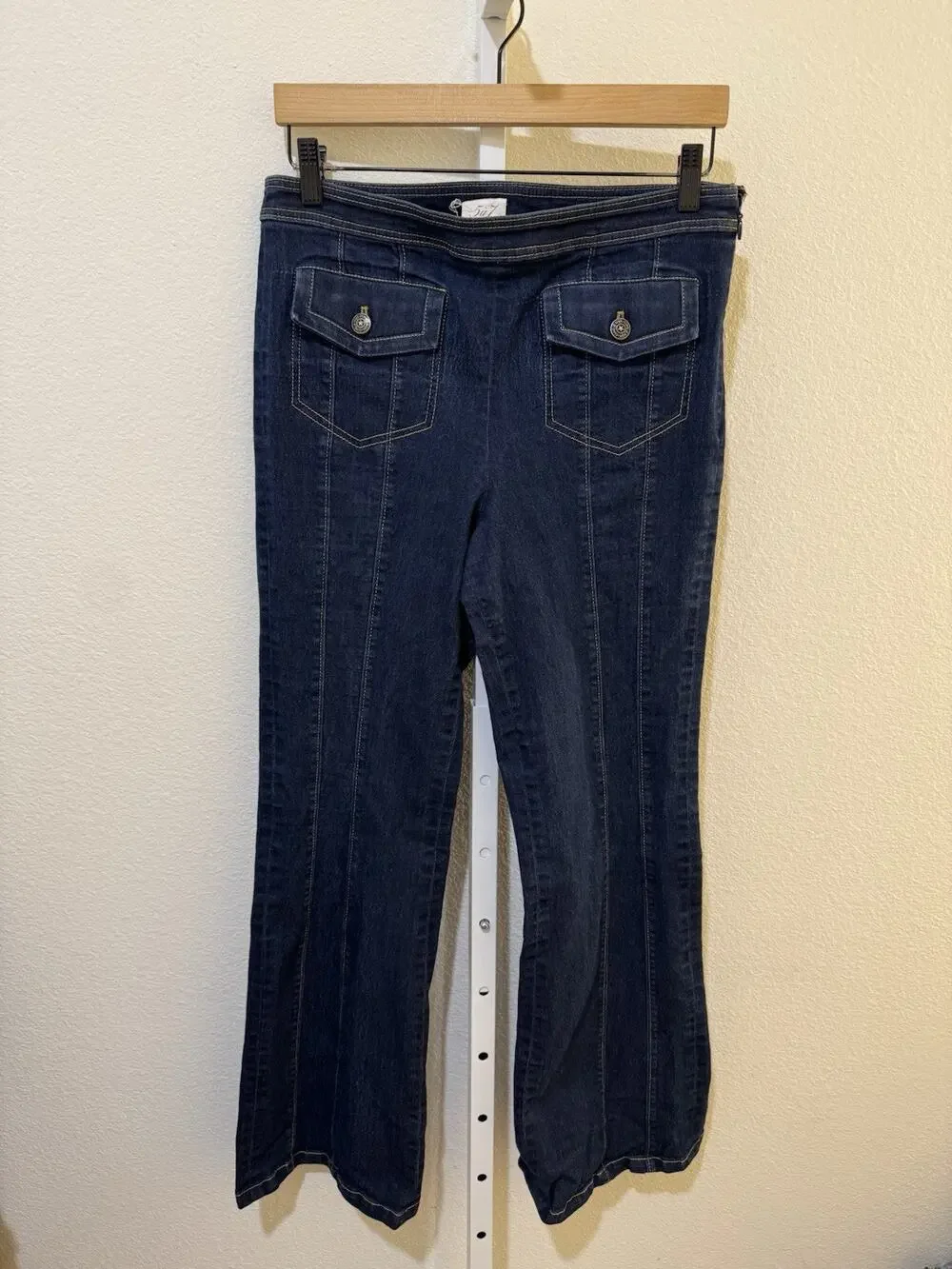 Cinq a Sept Blue Size 10 Jeans Pull On Flap Pocket